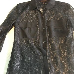 Vs lace button up